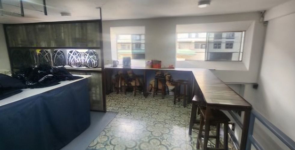 Bodega en venta en Guayabal, Medellín, 387 m² · foto 5 de 6