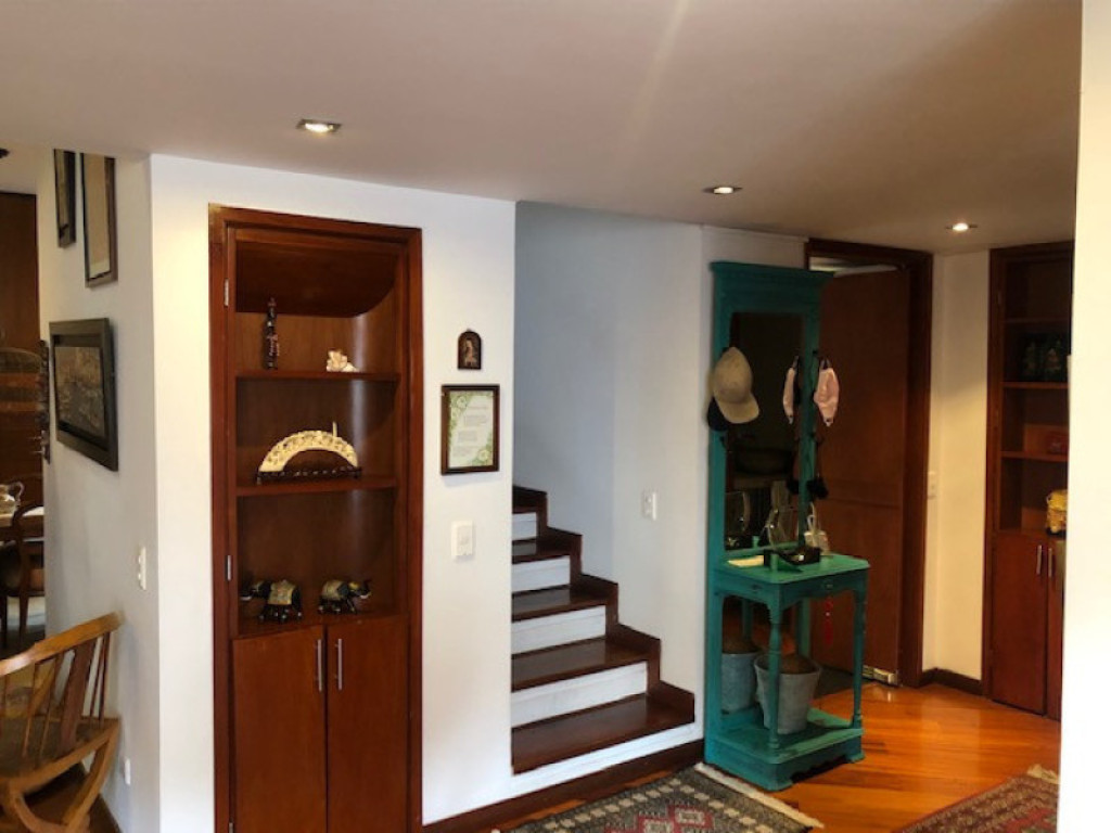 Casa en venta en El Contador, Bogotá · foto 7 de 24