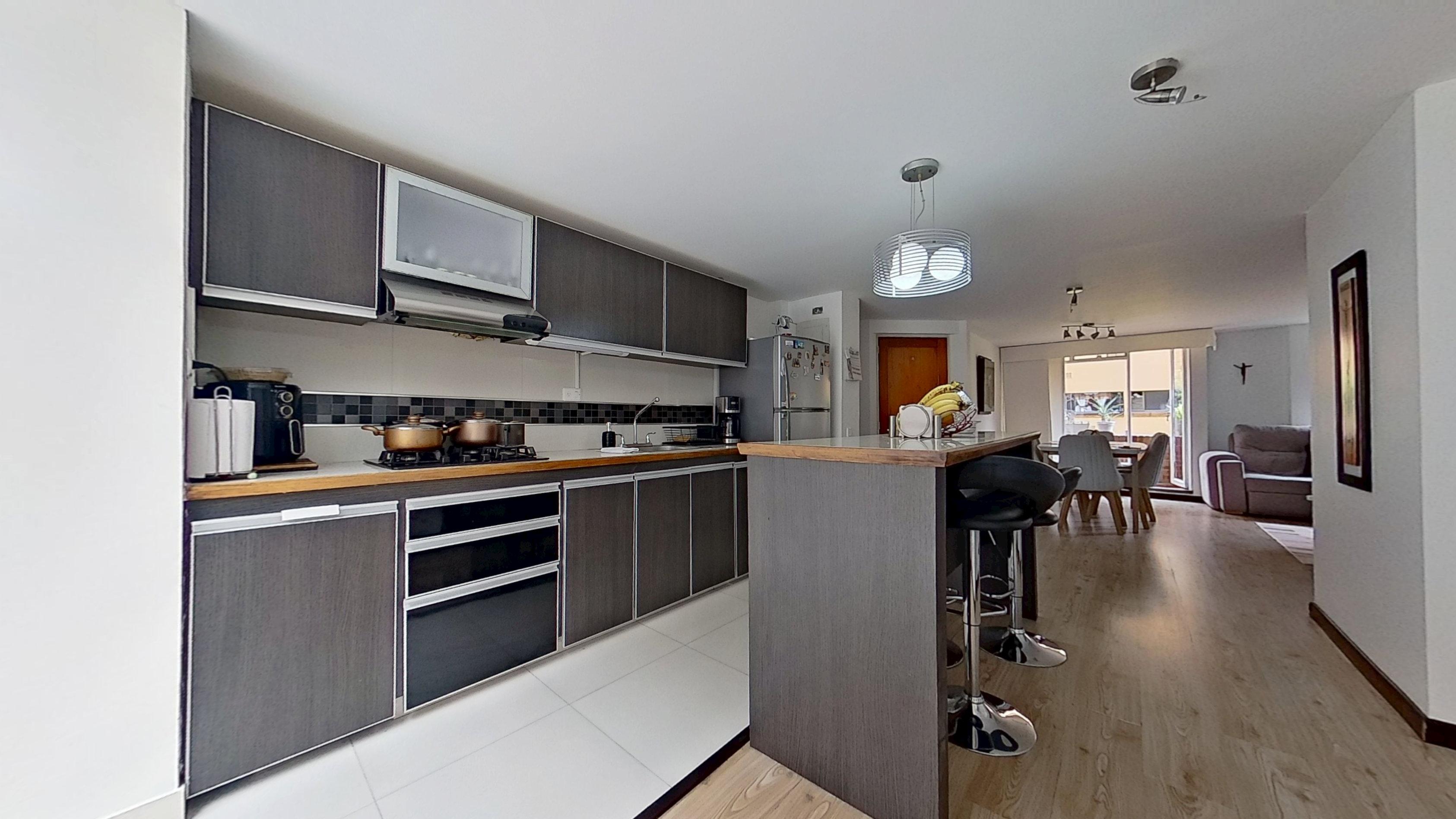 Apartamento en venta en Pontevedra, Bogotá · foto 8 de 24