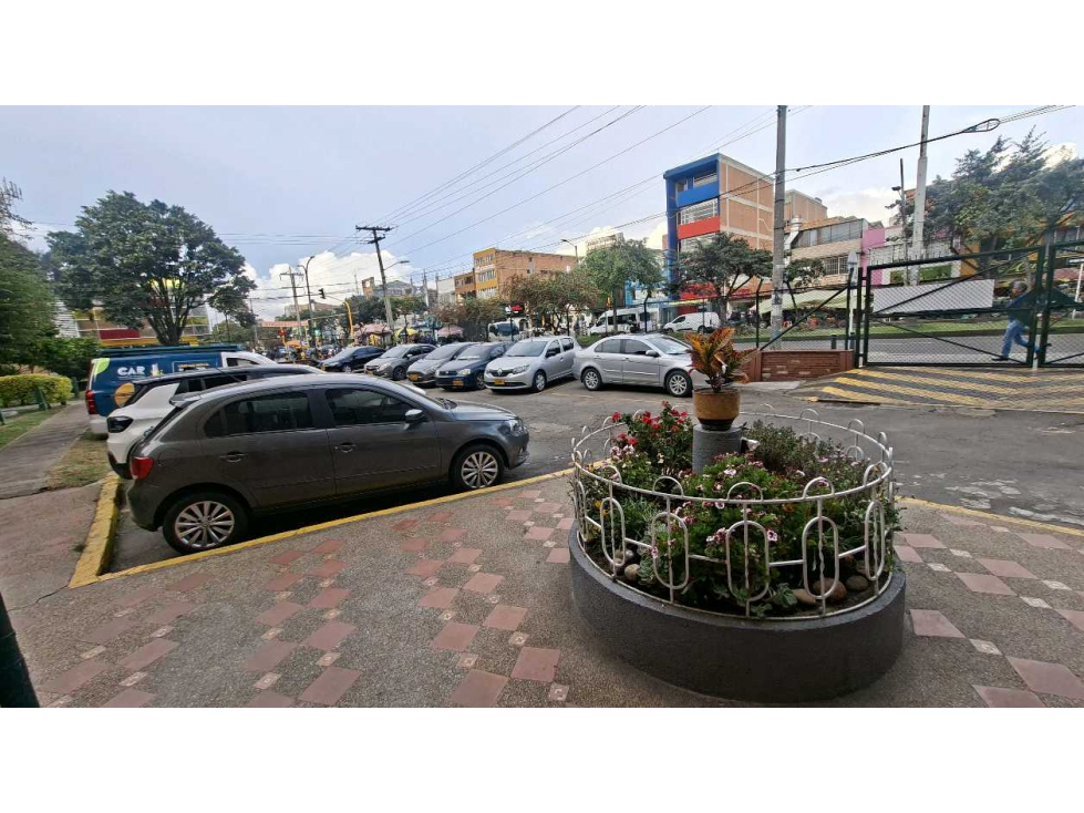 Apartamento en venta en Inem Kennedy, Bogotá · foto 3 de 21