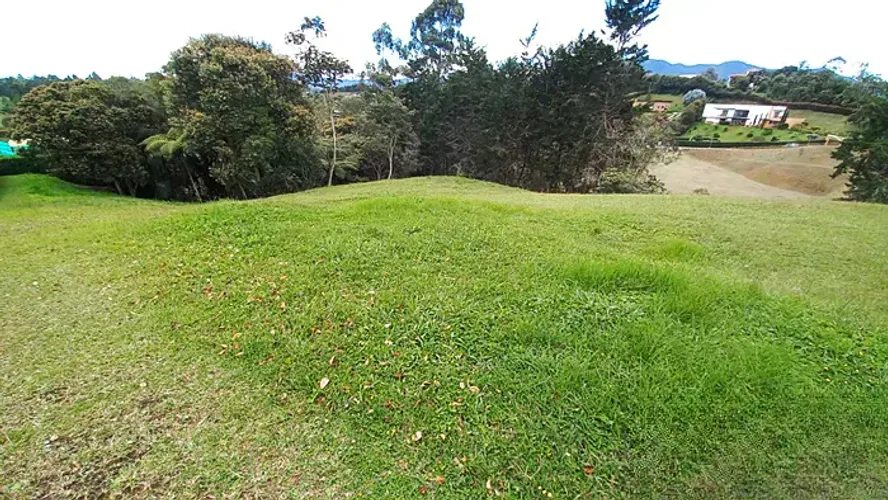 Lote en venta en Quirama, El Carmen de Viboral, 4845 m² · foto 8 de 14