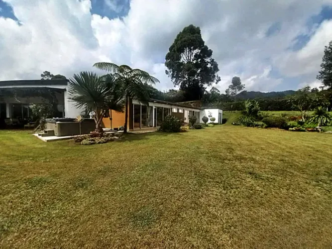 Casa de 5 alcobas en venta en Pontezuela, Rionegro, 580 m² · foto 5 de 10