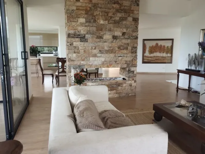Casa de 3 alcobas en venta en San Miguel, La Ceja · foto 10 de 24
