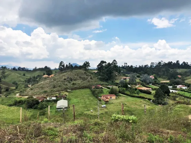 Lote en venta en El Salado, El Carmen de Viboral, 25600 m² · foto 11 de 17