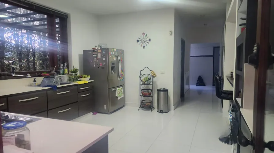 Casa de 4 alcobas en venta en Los Salados, El Retiro · foto 7 de 16