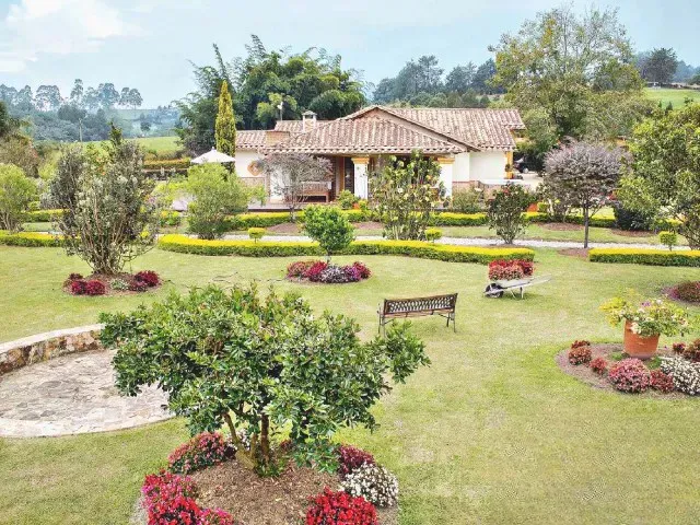 Casa de 4 alcobas en venta en Cabeceras De Llanogrande, Rionegro · foto 5 de 13