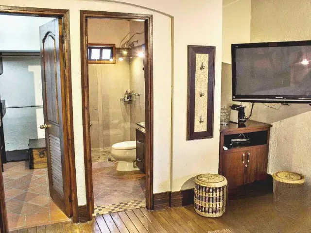 Casa de 4 alcobas en venta en Cabeceras De Llanogrande, Rionegro · foto 10 de 13