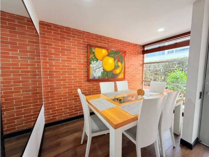 Apartaestudio en venta en Gratamira, Bogotá, 184 m² · foto 4 de 23