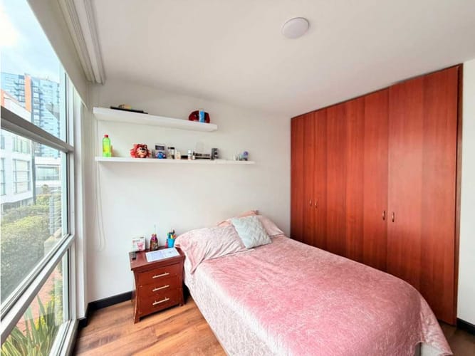 Apartaestudio en venta en Gratamira, Bogotá, 184 m² · foto 8 de 23