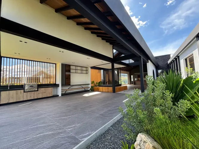 Casa de 3 alcobas en venta en El Tablazo, Rionegro, 1700 m² · foto 21 de 22