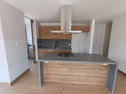 Apartamento en arriendo en Ciudad Del Río, Medellín · foto 3 de 17