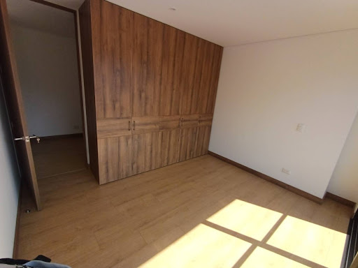 Apartamento en arriendo en Ciudad Del Río, Medellín · foto 11 de 17