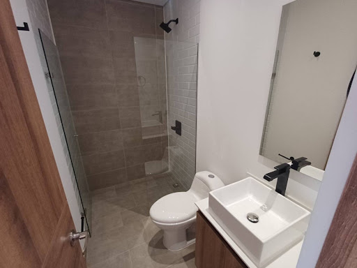 Apartamento en arriendo en Ciudad Del Río, Medellín · foto 12 de 17