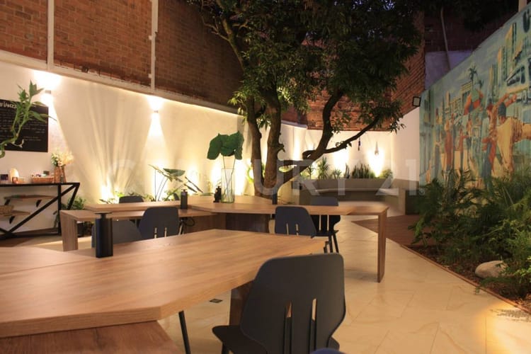 Edificio en venta en Bolivariana, Medellín, 380 m² · foto 24 de 24