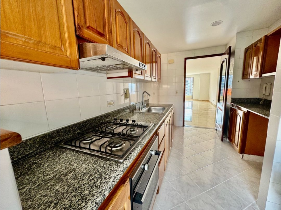 Apartamento en venta en El Poblado, Medellín · foto 18 de 21
