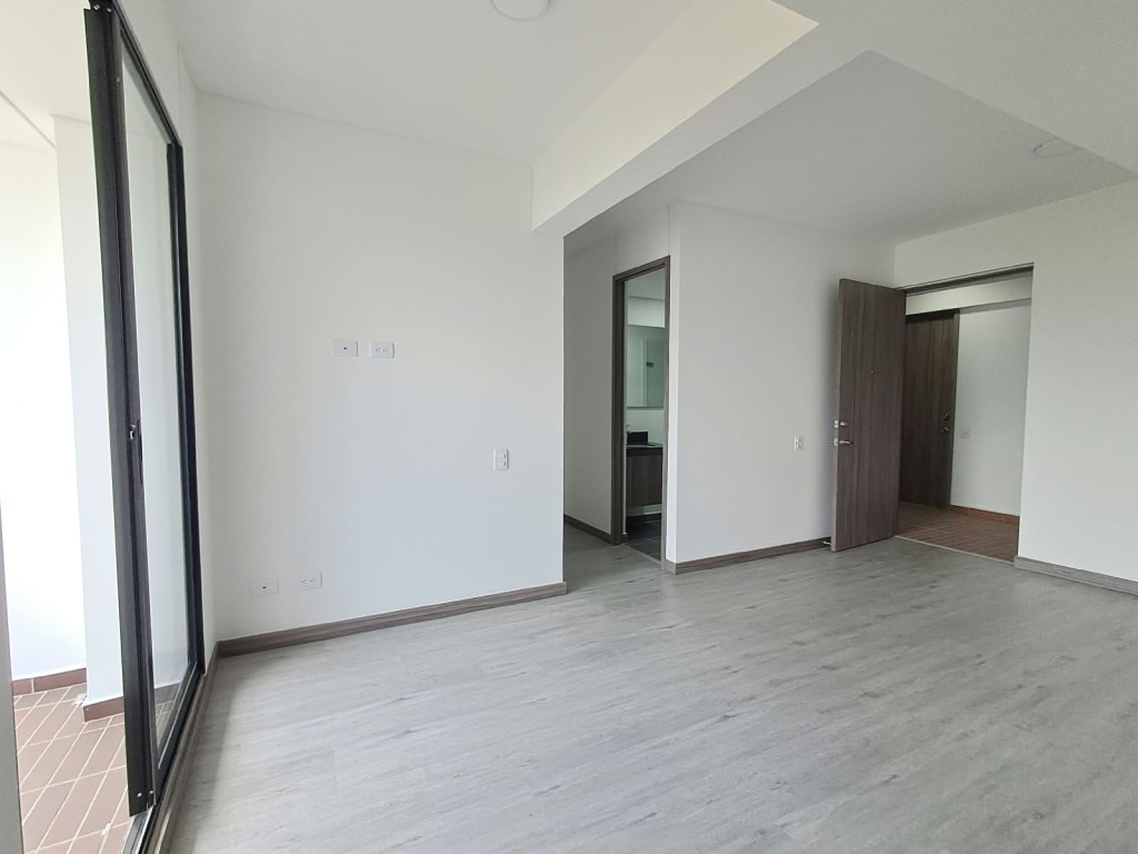 Apartamento en venta en El Poblado, Medellín · foto 7 de 21