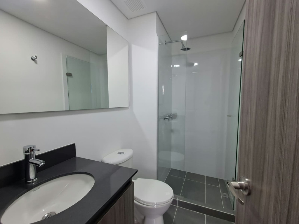 Apartamento en venta en El Poblado, Medellín · foto 11 de 21