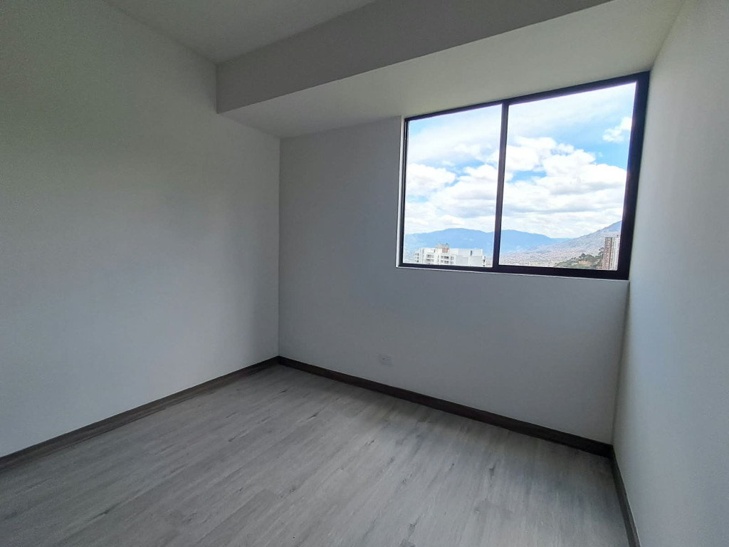 Apartamento en venta en El Poblado, Medellín · foto 12 de 21
