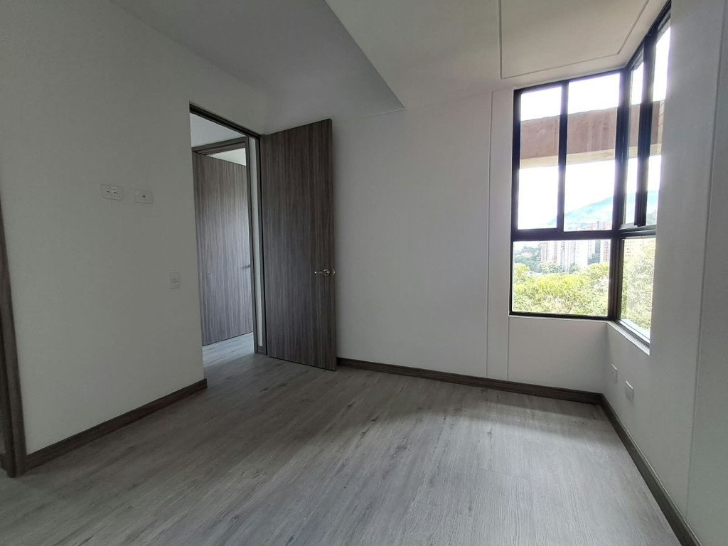 Apartamento en venta en El Poblado, Medellín · foto 18 de 21