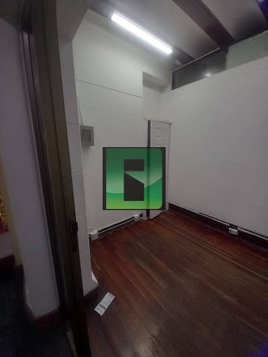 Local en arriendo en La Candelaria, Medellín, 12 m² · foto 9 de 9