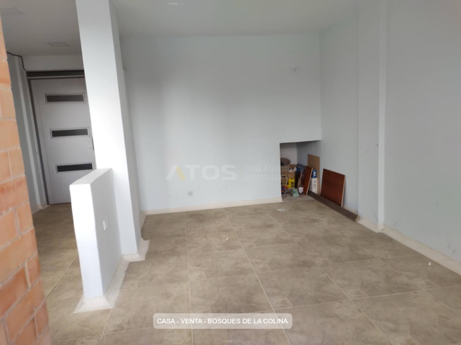 Casa de 5 alcobas en venta en Tunja, Tunja, 157 m² · foto 2 de 15