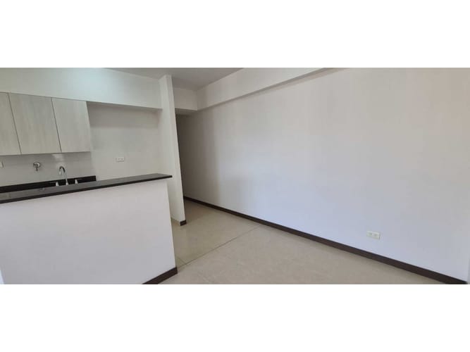 Apartamento en venta en Alto De Las Flores, Sabaneta · foto 5 de 19