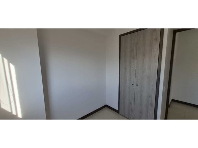 Apartamento en venta en Alto De Las Flores, Sabaneta · foto 11 de 19