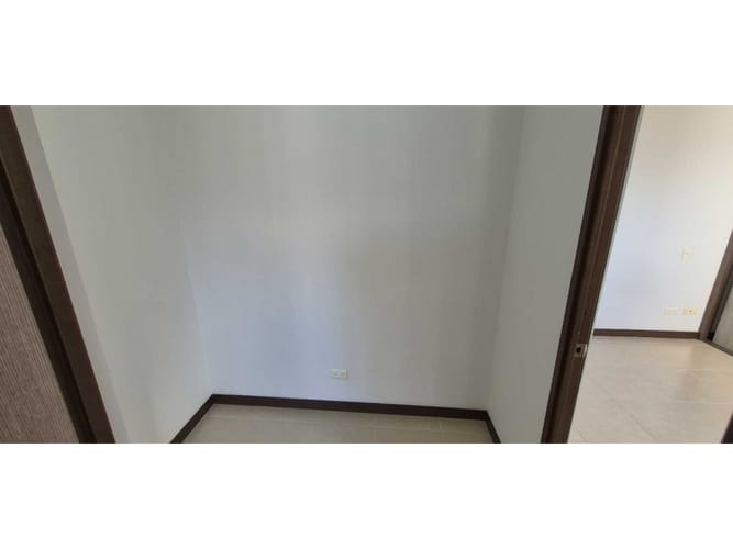 Apartamento en venta en Alto De Las Flores, Sabaneta · foto 13 de 19