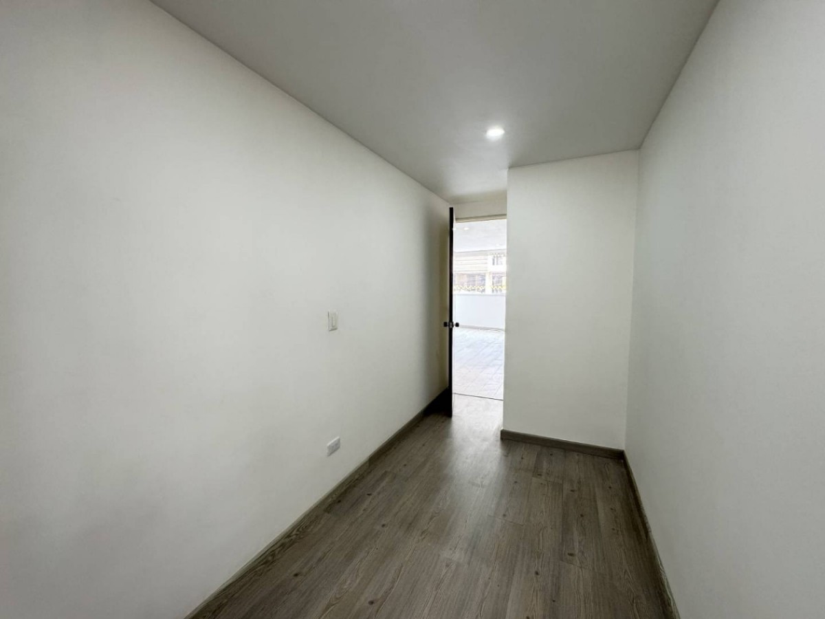 Apartamento en venta en Santa Barbara Central, Bogotá · foto 21 de 24