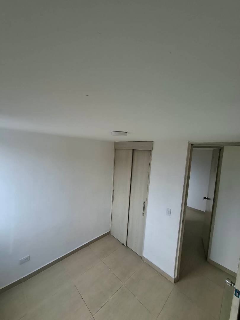 Apartamento en arriendo en Maria Auxiliadora, Sabaneta · foto 7 de 16