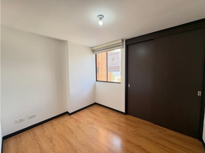 Apartamento de 3 alcobas en arriendo en Entre Amigos, Medellín, 80 m² · foto 7 de 14