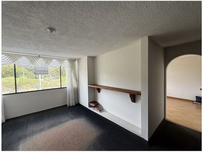 Apartamento de 3 alcobas en venta en Salvador Allende Bajo, Armenia, 156 m² · foto 3 de 24