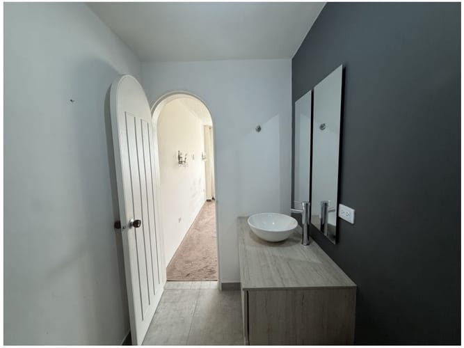 Apartamento de 3 alcobas en venta en Salvador Allende Bajo, Armenia, 156 m² · foto 15 de 24