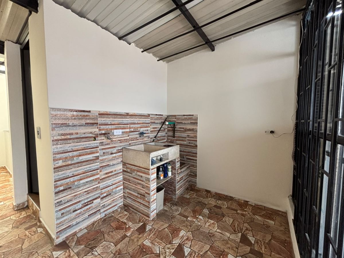 Casa en venta en Engativá, Bogotá · foto 14 de 16