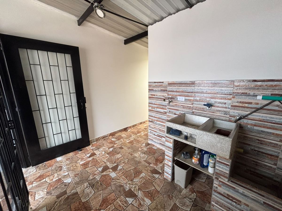 Casa en venta en Engativá, Bogotá · foto 15 de 16