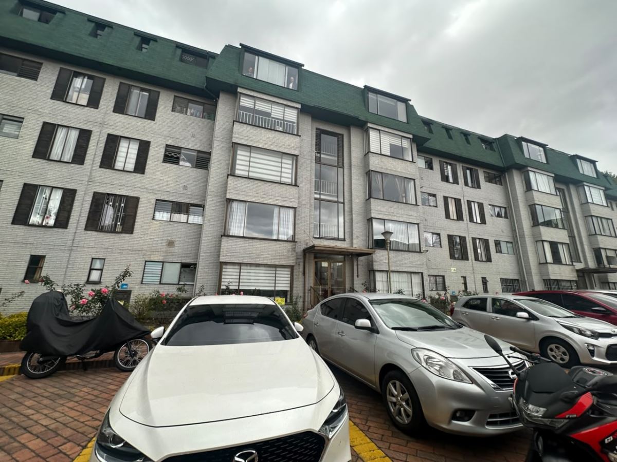 Apartamento en venta en Engativá, Bogotá · foto 3 de 15