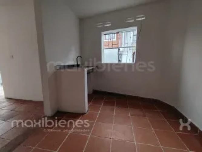 Local en arriendo en La Ceja, 30 m² · foto 4 de 7