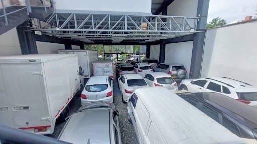 Bodega en arriendo en Laureles, Medellín, 750 m² · foto 9 de 18