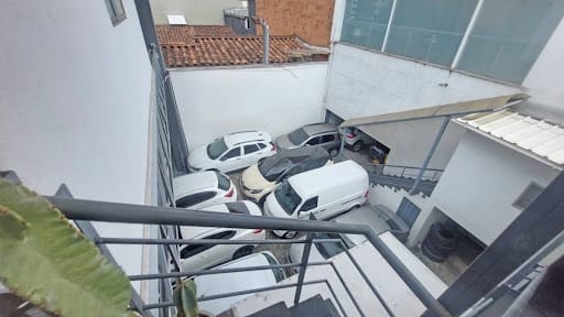 Bodega en arriendo en Laureles, Medellín, 750 m² · foto 18 de 18
