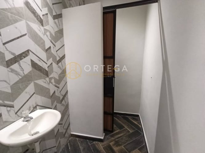 Local en arriendo en Mejoras Publicas, Bucaramanga, 146 m² · foto 9 de 12