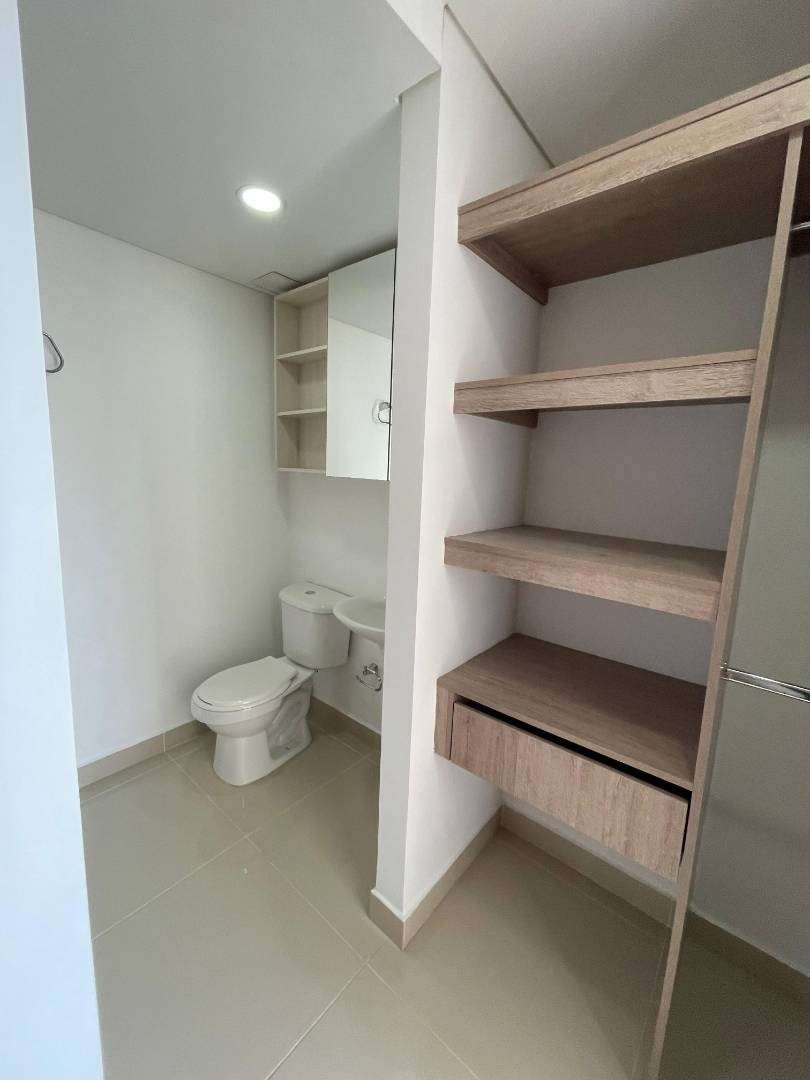Apartamento en venta en La Ferreria, La Estrella · foto 9 de 17