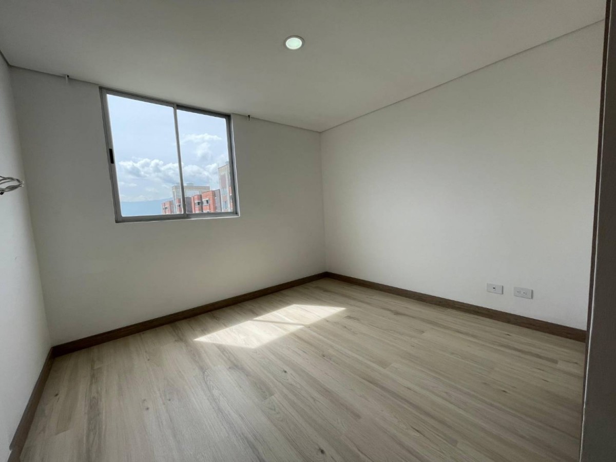 Apartamento en venta en La Ferreria, La Estrella · foto 11 de 17