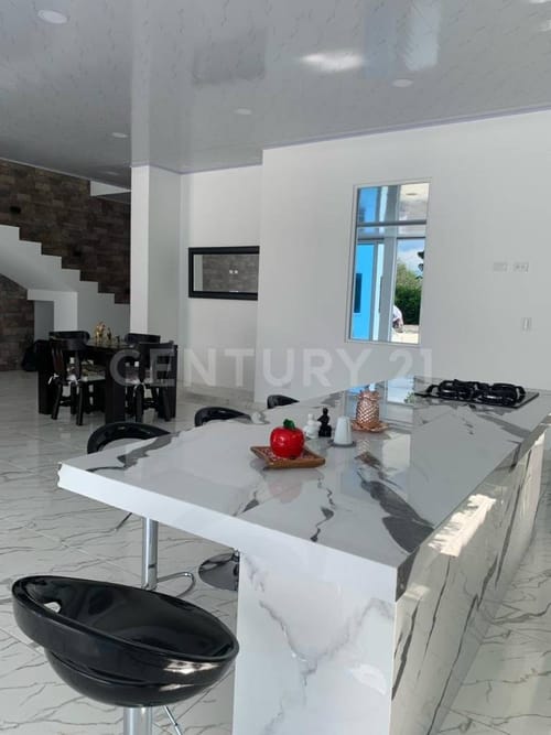 Casa de 8 alcobas en venta en Barcelona, Villavicencio, 700 m² · foto 9 de 22