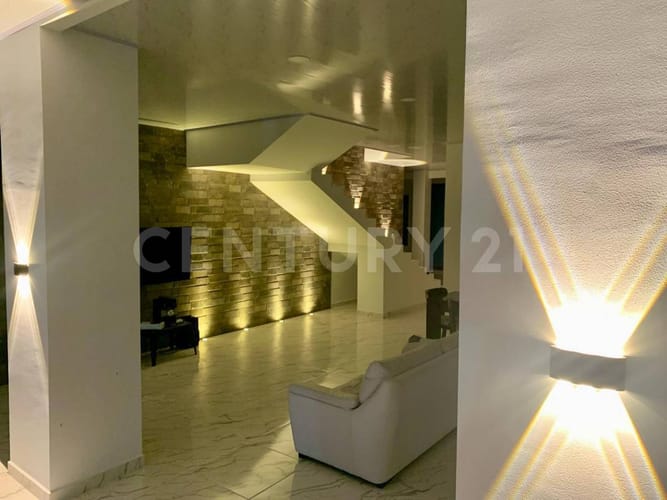 Casa de 8 alcobas en venta en Barcelona, Villavicencio, 700 m² · foto 13 de 22