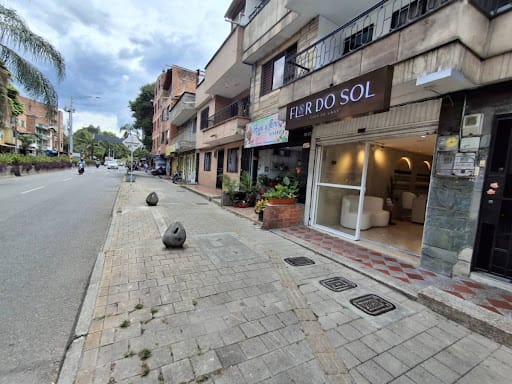 Local en venta en El Carmelo, Itagüí, 64 m² · foto 3 de 13