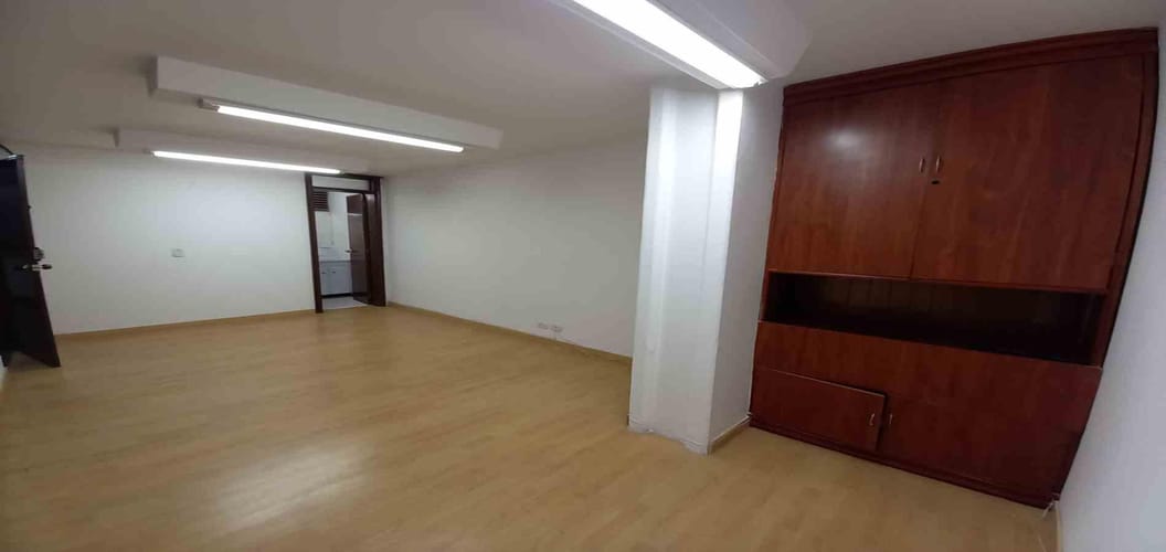 Oficina en arriendo en El Centro, Manizales, 18 m² · foto 13 de 21