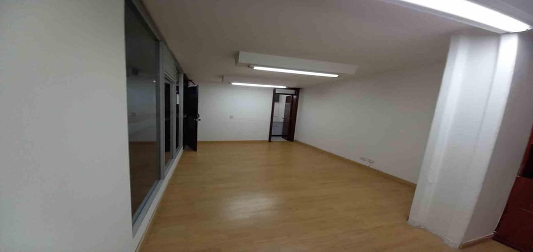 Oficina en arriendo en El Centro, Manizales, 18 m² · foto 15 de 21