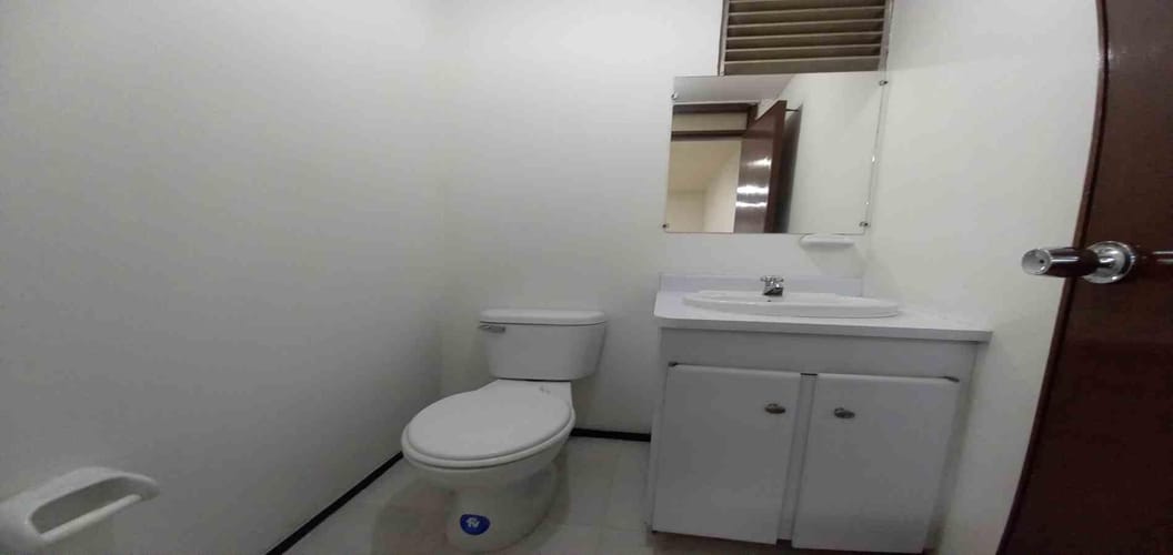 Oficina en arriendo en El Centro, Manizales, 18 m² · foto 19 de 21