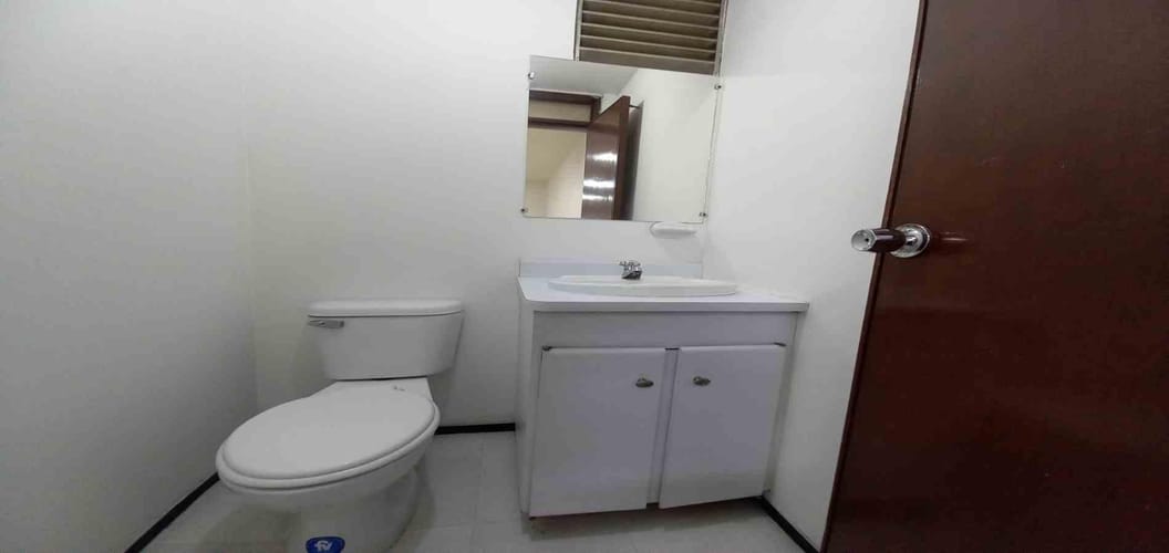 Oficina en arriendo en El Centro, Manizales, 18 m² · foto 20 de 21