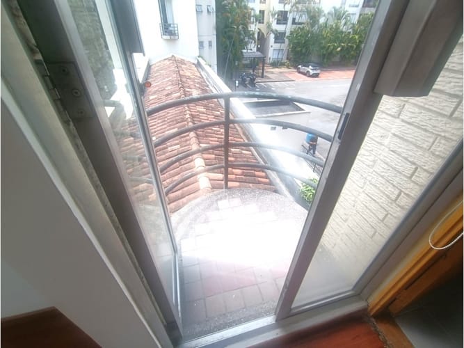 Apartamento de 2 alcobas en arriendo en Patio Bonito, Medellín, 80 m² · foto 4 de 16